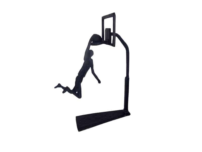 Sculpture Basketteur au panier en métal fer marron sur socle. Statue Basketball - Figurine Basket sur socle - Objet décoratif basketteur - Objet d'art en métal fer - Sculpture ornement décoration d'intérieur - Déco Sport - Maison feng shui - Cadeau sportif - Trophée - Coupe