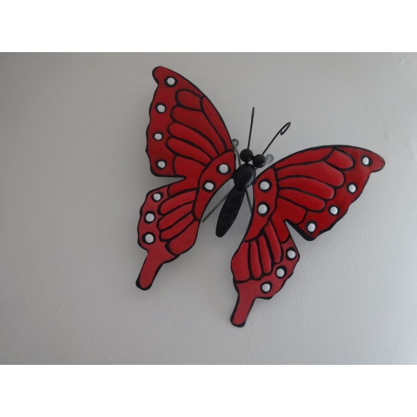 Papillon, Métal rouge