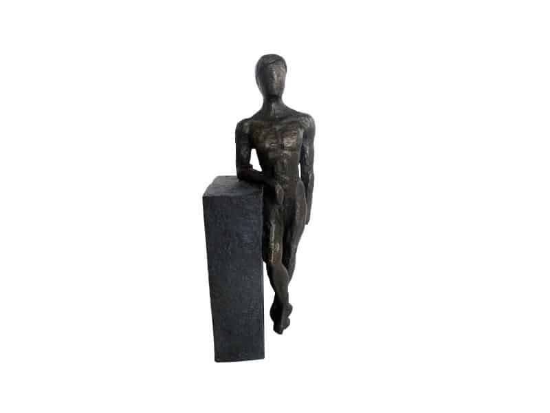 Statue Homme nu - Sculpture Déco Homme nu accoudé - Objet décoratif homme nu - Décoration de salon - Décoration d'intérieure en résine noire et doré - Sculpture ornement intérieur homme nu - Déco nudiste