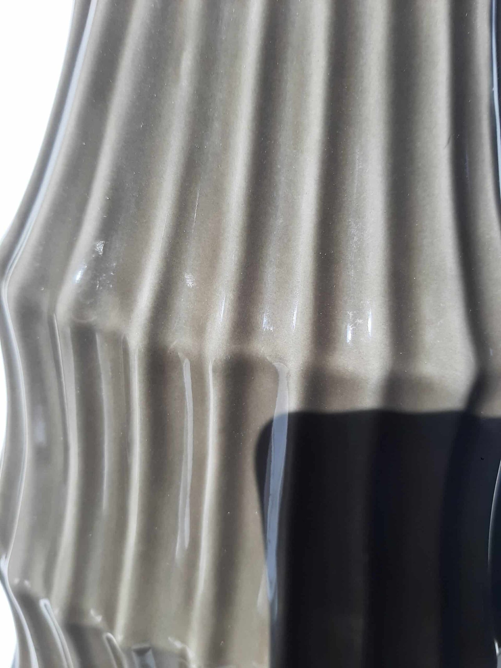 Zoom Geometric Vase water waves Vase haut décoratif- Sculpture grand vase moderne et art déco - Objet d'art en céramique - Sculpture ornement intérieur originale - Décoration d'intérieur - Déco florale
