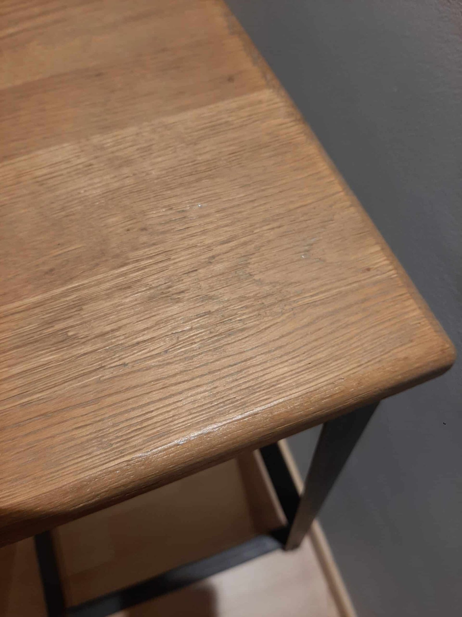 Tabouret haut carré design industriel - Mobilier déco tendance - Mobilier de salon - Meuble d'intérieur - Décoration d'intérieure - Déco de bar - Maison feng shui - Cadeau crémaillère