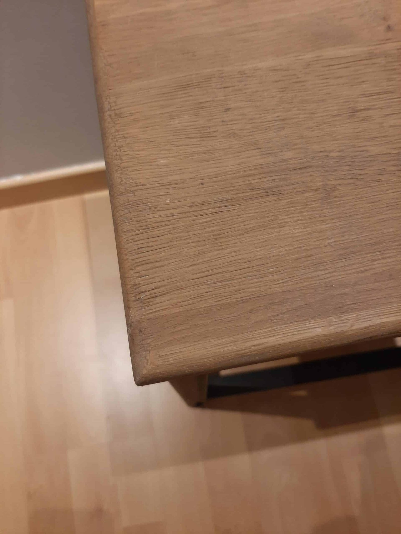 Tabouret bas carré design industriel - Mobilier déco tendance - Mobilier de salon - Meuble d'intérieur - Décoration d'intérieure - Déco de bar - Maison feng shui - Cadeau crémaillère