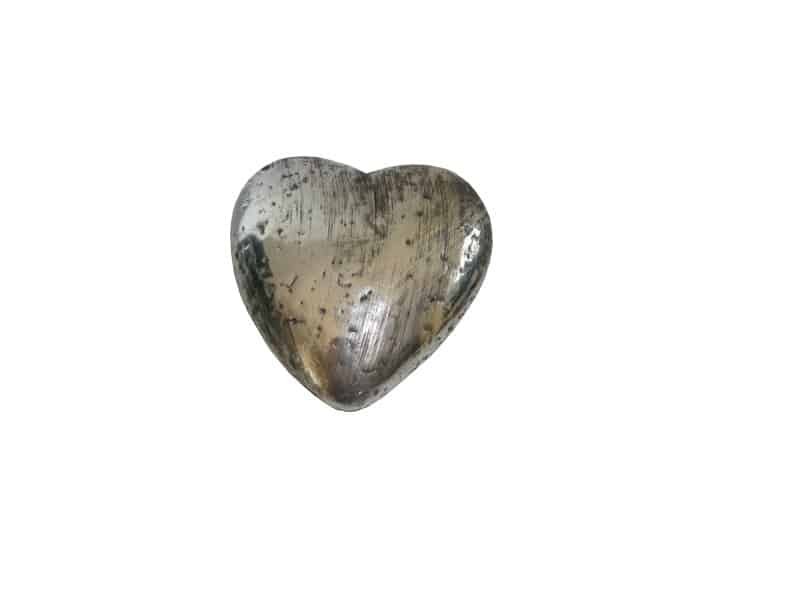 Coeur déco en céramique argentée 9.5 cm Coeur en terre raku décoratif - Presse papier Coeur argenté - Objet décoratif coeur - Sculpture ornement Coeur - Coeur minérale - idée Cadeau Saint Valentin