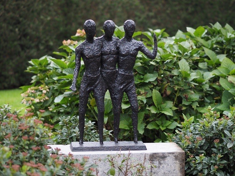 Sculpture 3 hommes, bronze Hommes symbiose statue - Hommes nu sculpture décorative - Objet décoratif bronze - Objet d'art en bronze bleuté - Sculpture ornement - Déco Artiste - Maison feng shui - Cadeau déco
