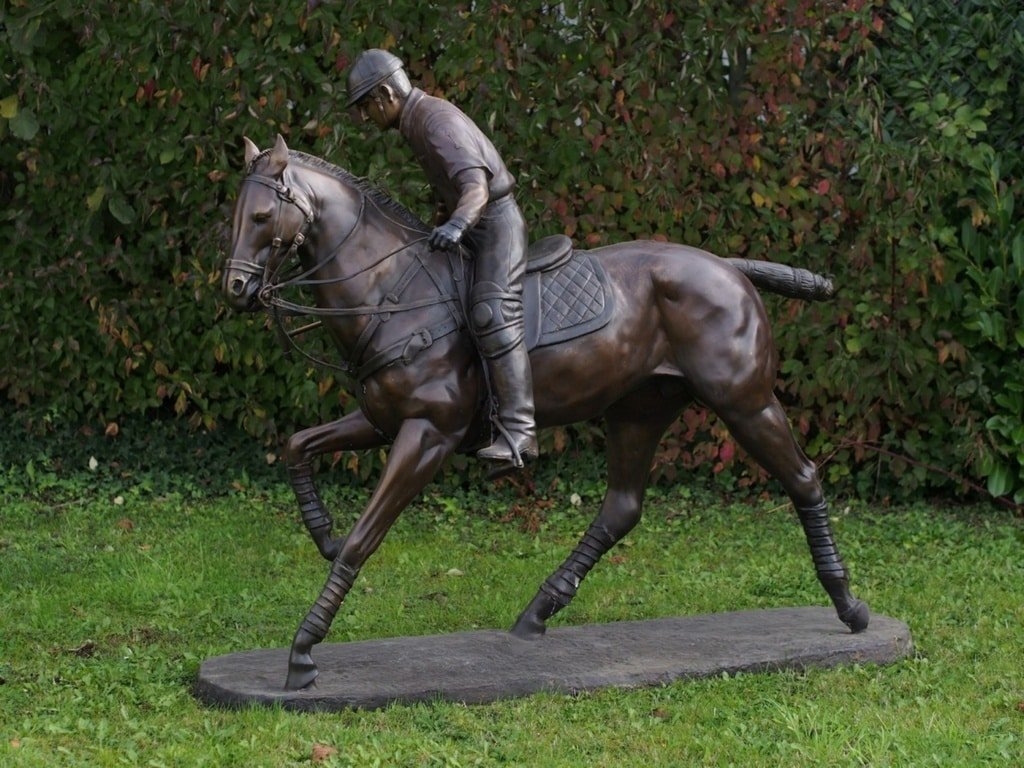 Sculpture Polo Player on Horseback, Bronze Statue Cheval de polo - Sculpture animale équestre - Objet décoratif cheval - Objet d'art en bronze - Sculpture ornement décoration d'extérieur - Déco animale - Maison feng shui - Cadeau souvenir