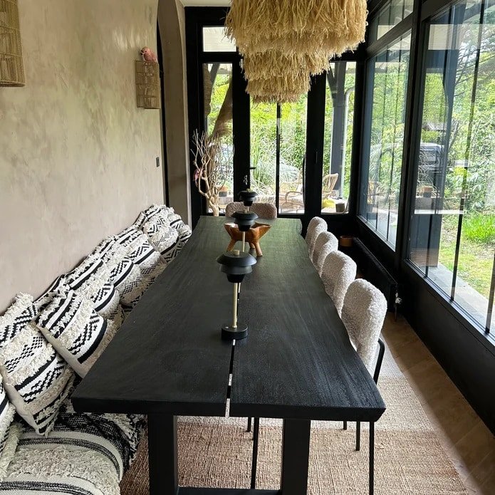 Tenere table in burnt acacia wood 300 cm (3)