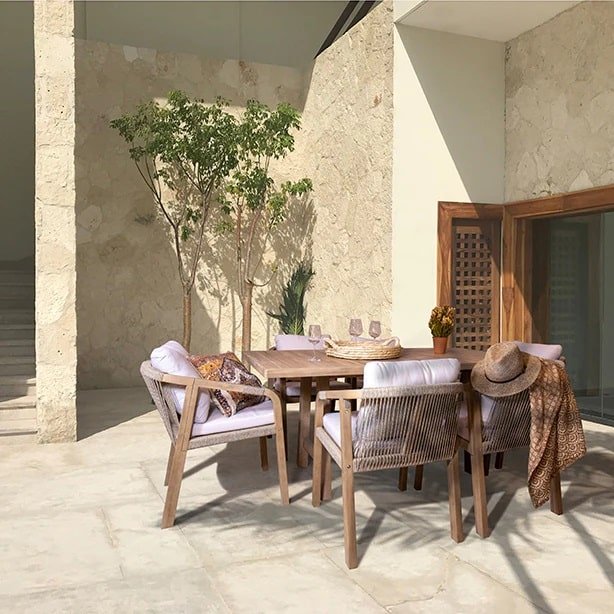 Saona 6-seater acacia wood garden table (2)