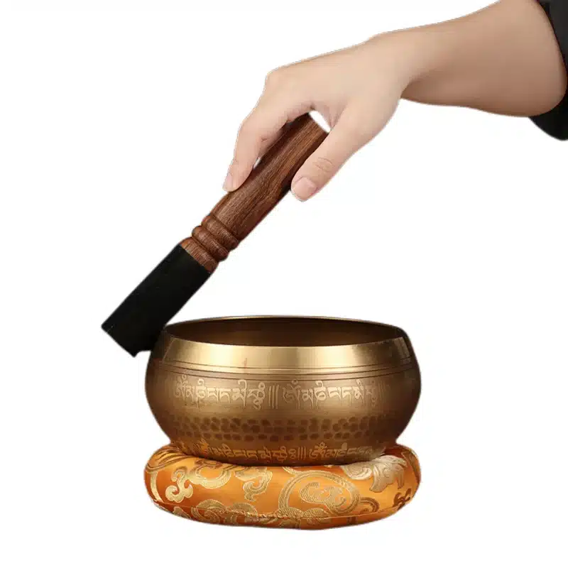 Ensemble-de-bols-chantants-tib-tains-faits-la-main-bol-tib-tain-avec-anciers-en-cuir-5 Bols chantant tibétains - Bols de méditation - Objet sonore en cuivre - Décoration d'intérieur zen - Oeuvre d'art en cuivre - Sculpture ornement - Déco Métal - Maison feng shui - Cadeau zen