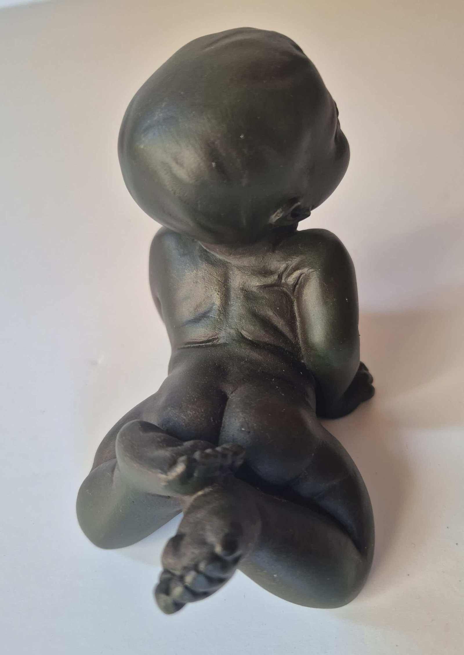 Sculpture bébé nu déco Bébé nu sculpture déco - bébé décoratif résine noir - Objet décoratif bébé - Objet d'art en résine - Sculpture ornement - Déco bébé