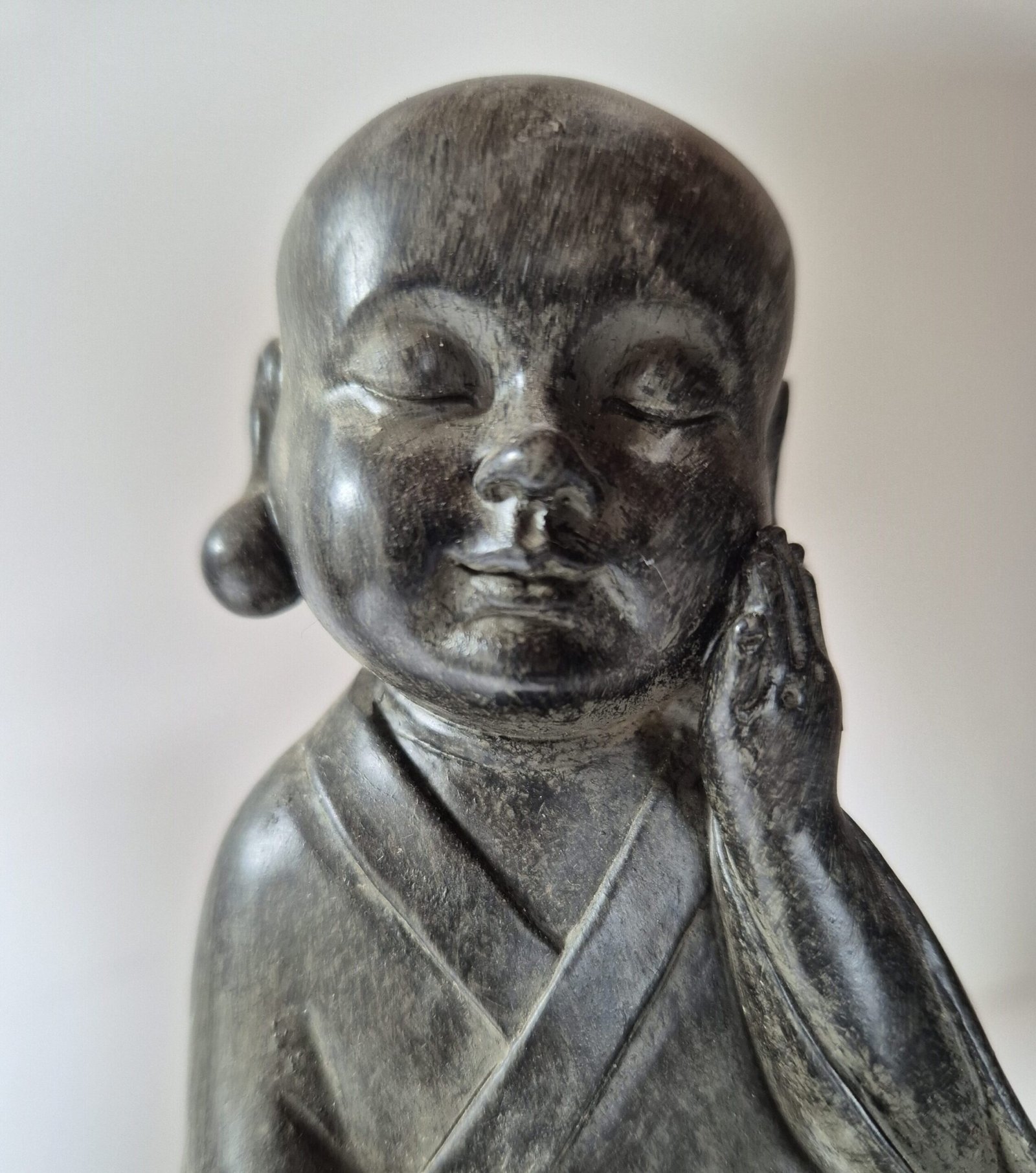 Statue serre livres Bouddha, déco noir (5) Statue Bouddha - Objet décoratif - Décoration d'intérieur - Déco Zen - Maison feng shui - Cadeau paix et bonheur