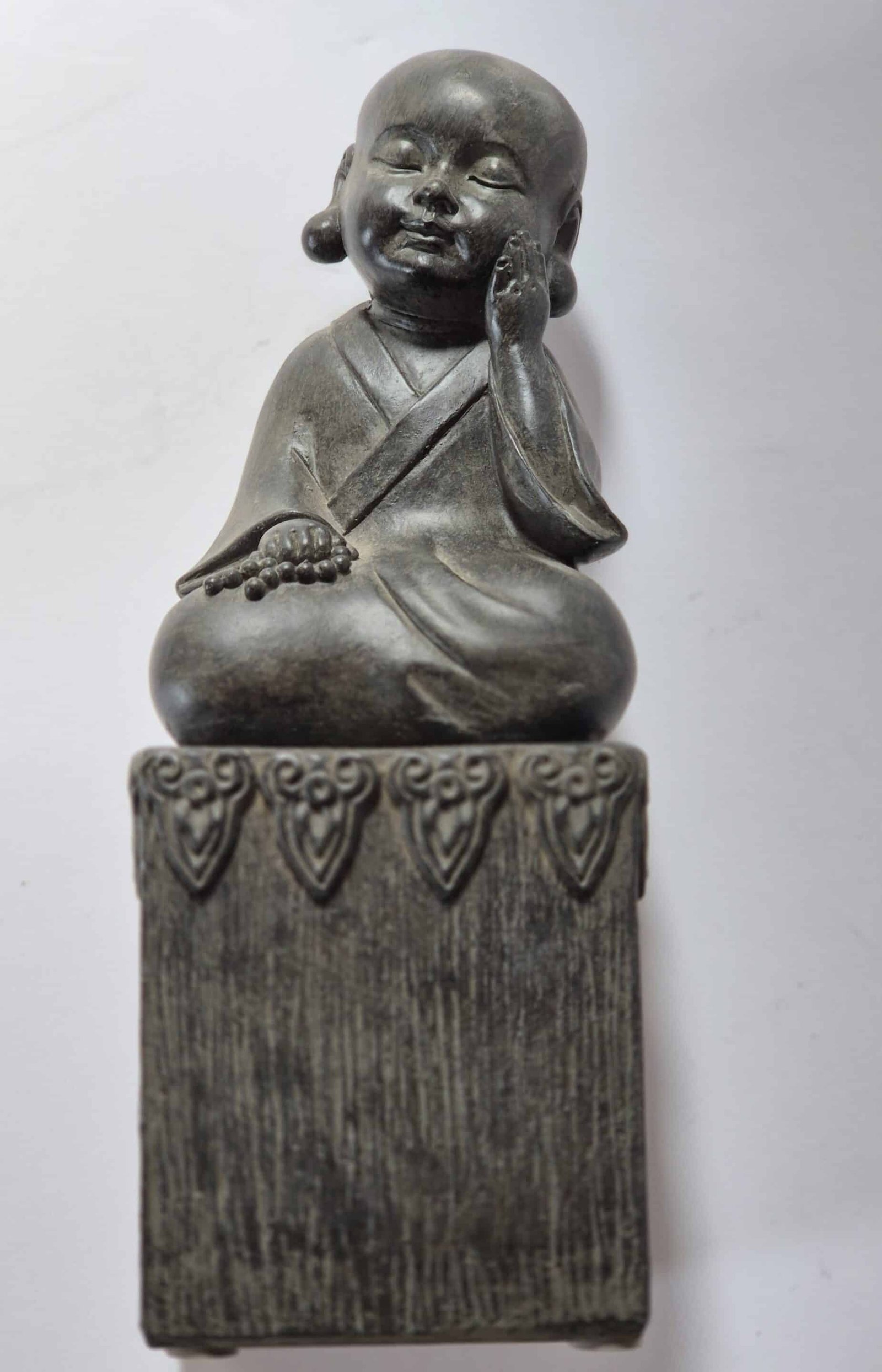 Statue serre livres Bouddha, déco noir (6) Statue Bouddha - Objet décoratif - Décoration d'intérieur - Déco Zen - Maison feng shui - Cadeau paix et bonheur
