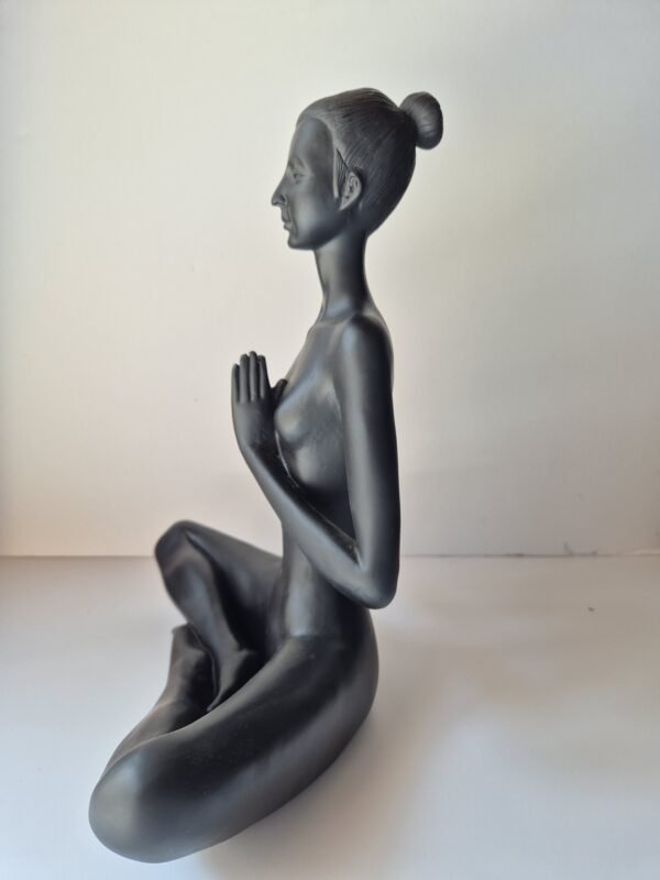 Zena sculpture déco noire bien être méditation femme nue statue Yoga (3)