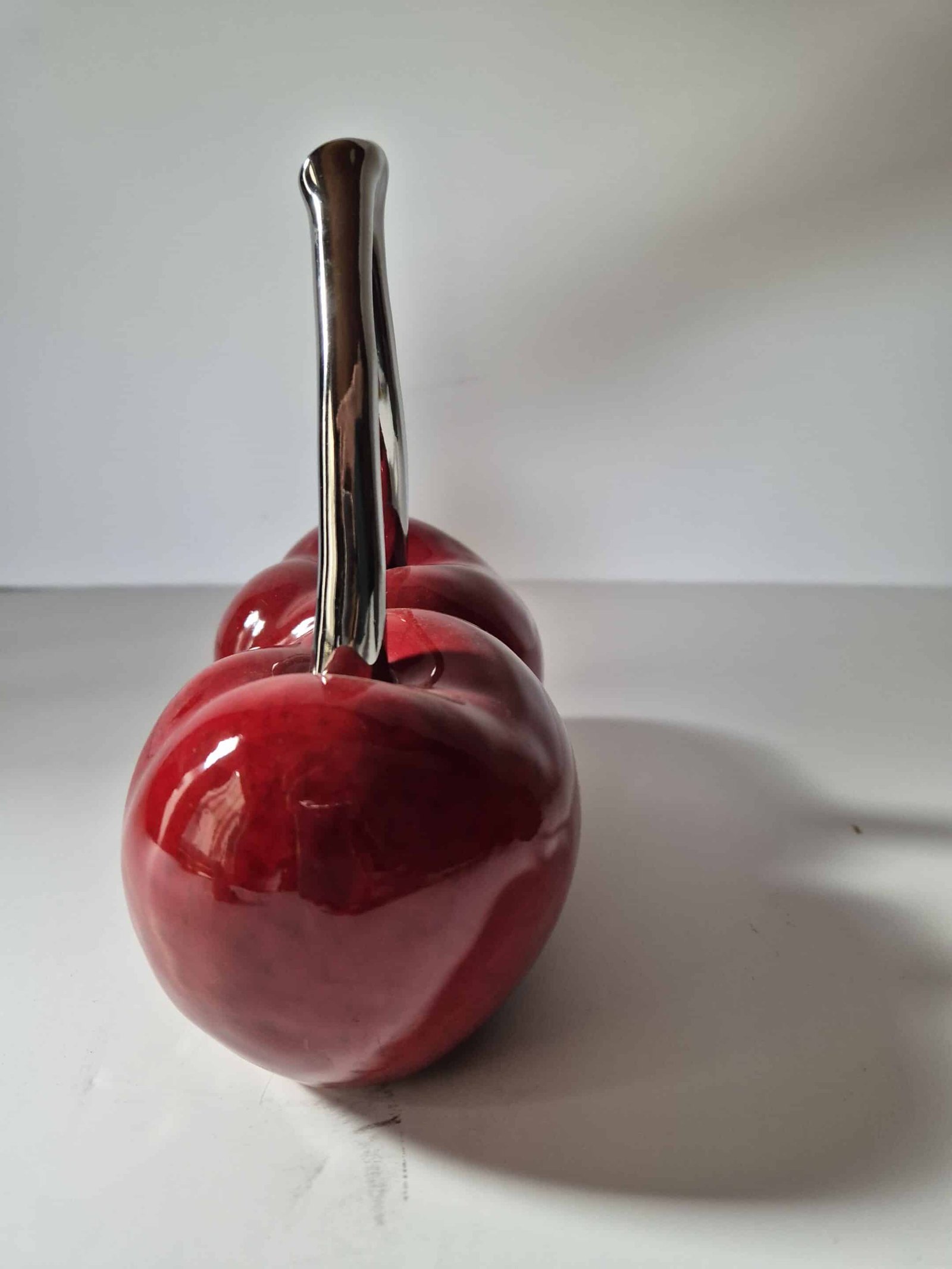 Sculpture cerises, déco fruits céramique Cerises céramique rouges - Objet décoratif - décoration d'intérieur - Déco de table - Déco fruitée - Objet décoratif rouge