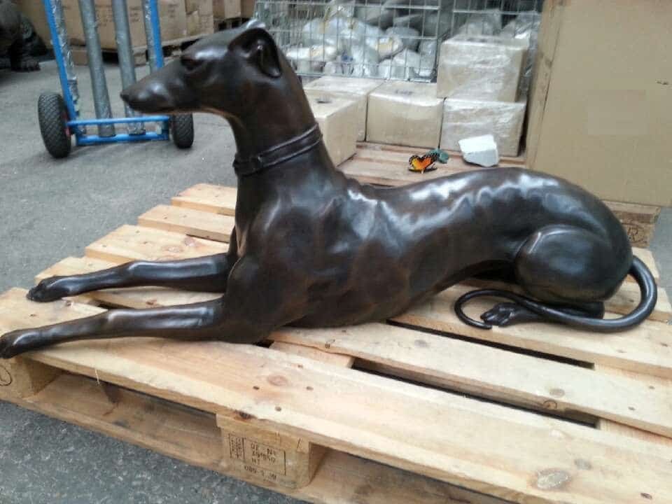 Chiens sculpture bronze jardin gardien (2) Chiens sculpture bronze - Chiens décoratifs - Objet décoratif chiens de garde - Décoration d'extérieur bronze - Oeuvre d'art en bronze - Sculpture ornement protection jardin - Déco Métal - Déco animale - Jardin feng shui - Cadeau déco art