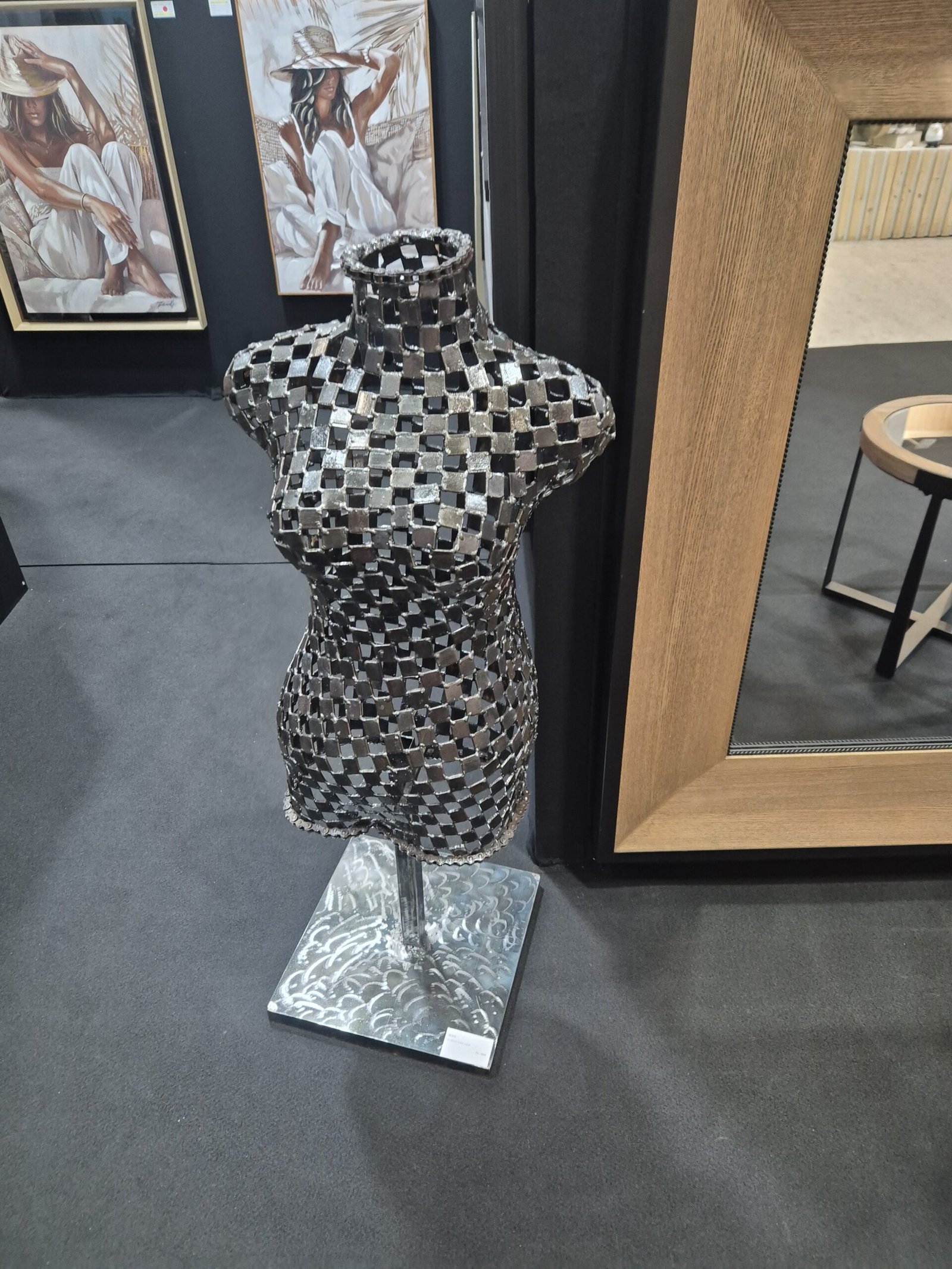 sculpture metal soudure acier buste femme décoration intérieur industrielle (3) sculpture metal soudure acier buste femme décoration intérieur industrielle (3)