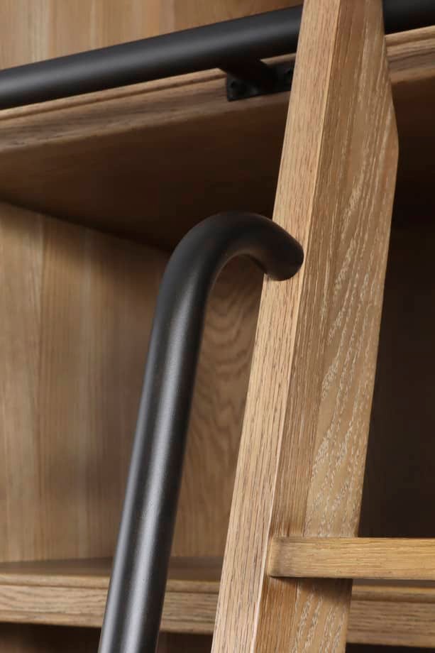 Bibliothèque en chêne et fer avec echelle déco bois pour livres 240 cm (3) Bibliothèque en chêne et fer avec echelle déco bois pour livres 240 cm (3)