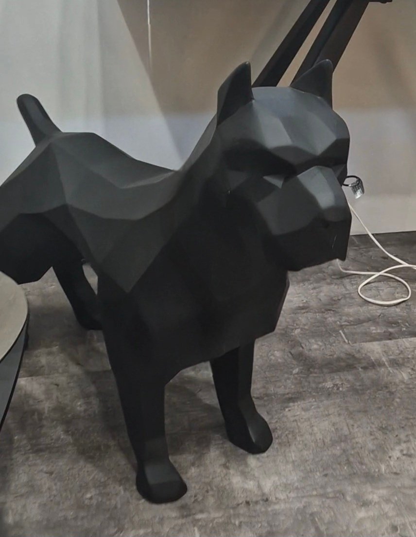 Sculpture statue Pitbull origami déco noir design résine chic (3) Sculpture statue Pitbull origami déco noir design résine chic (3)